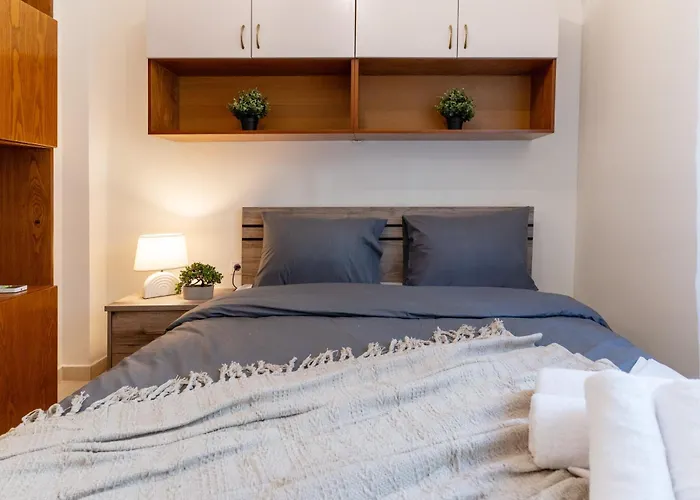3br At Heart Of *