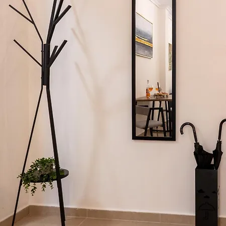 アパート 3br At Heart Of