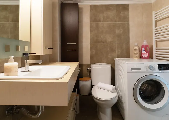 3br At Heart Of *